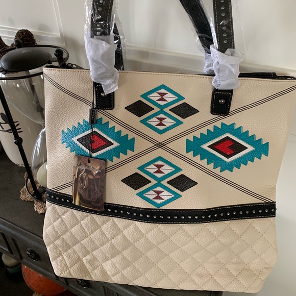 Aztec Collection Tote - Picture 1 of 4
